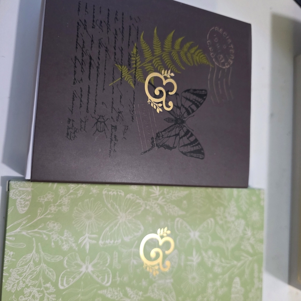 Archer & Olive Butterfly Wax Seal and 8ct Colored Pencil Set - Picture 4 of 7